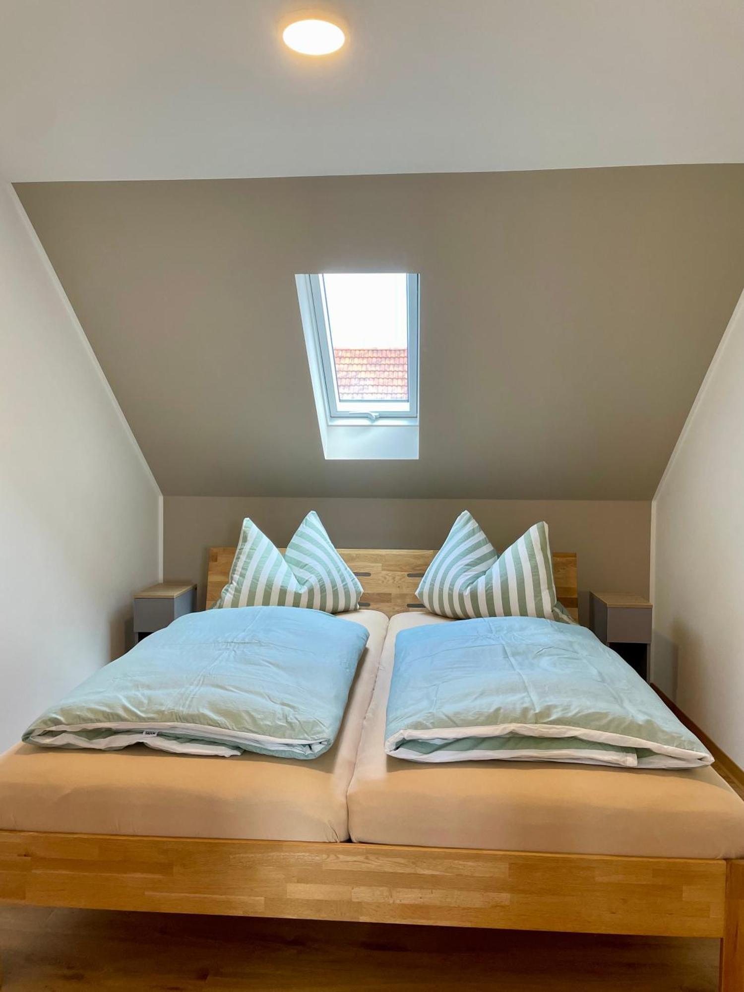 Stadtoase Geraeumige Gaestewohnungen Mit Balkon, Komfort, Modernitaet Und Ruhe, Fuer Monteure Geeignet, Free Wifi Frankenberg Екстериор снимка