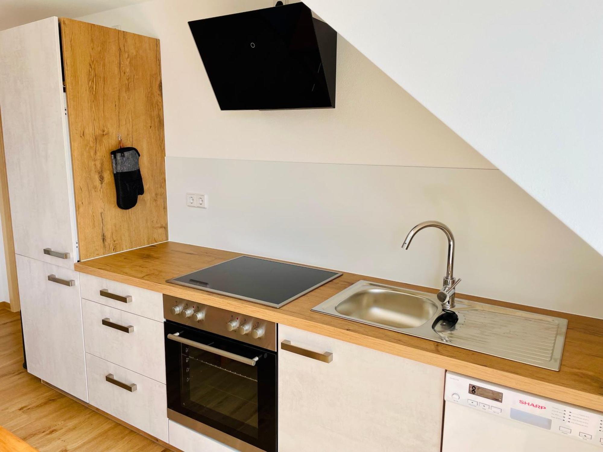 Stadtoase Geraeumige Gaestewohnungen Mit Balkon, Komfort, Modernitaet Und Ruhe, Fuer Monteure Geeignet, Free Wifi Frankenberg Екстериор снимка